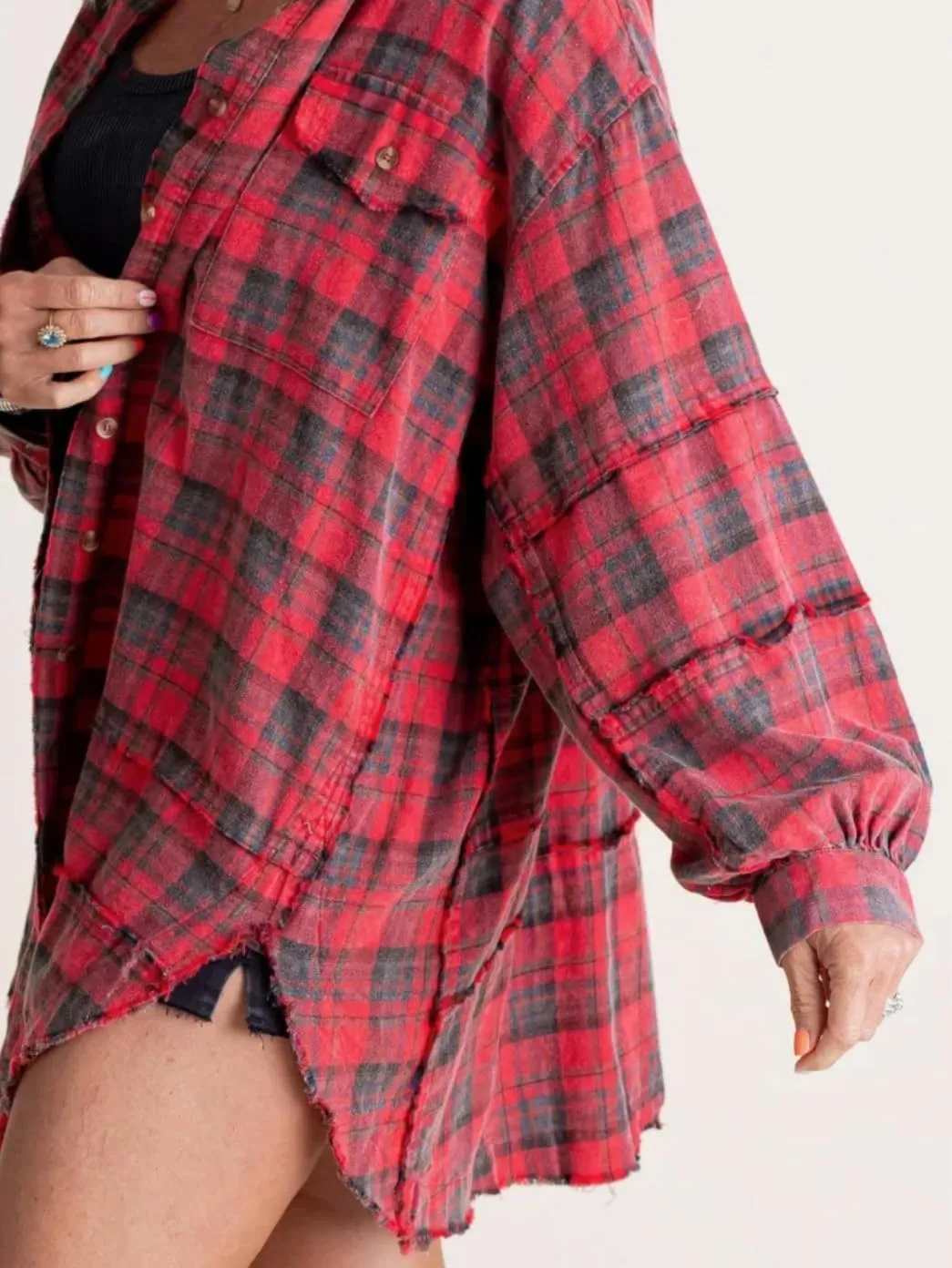 Flannel Shirts,Women's Seams Raw Edge Washed Oversized Shirt Jacket with Pockets,Plaid Button Down Long Shirts Coats