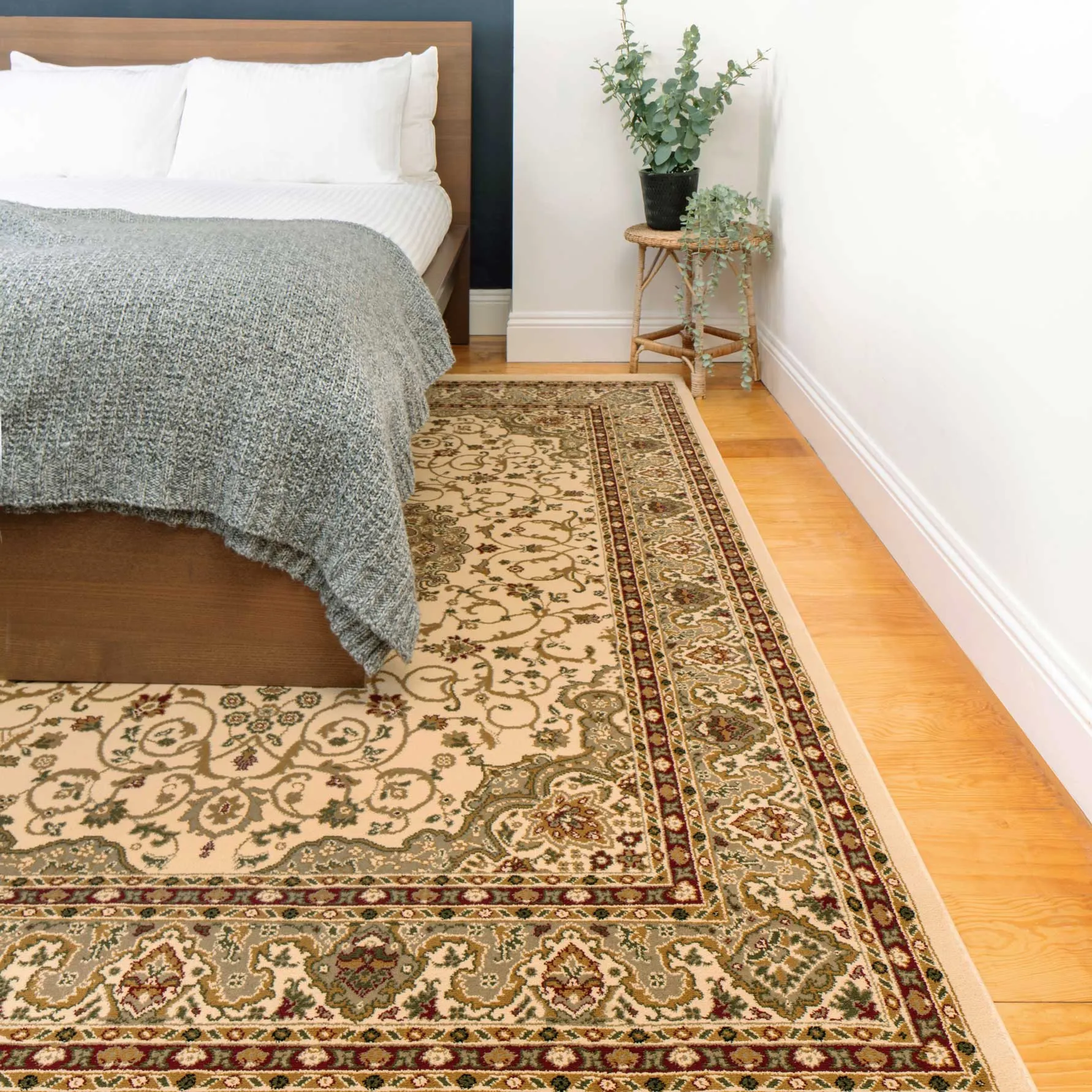 Hakari Aria Cream & Brown Traditional Bordered Rug
