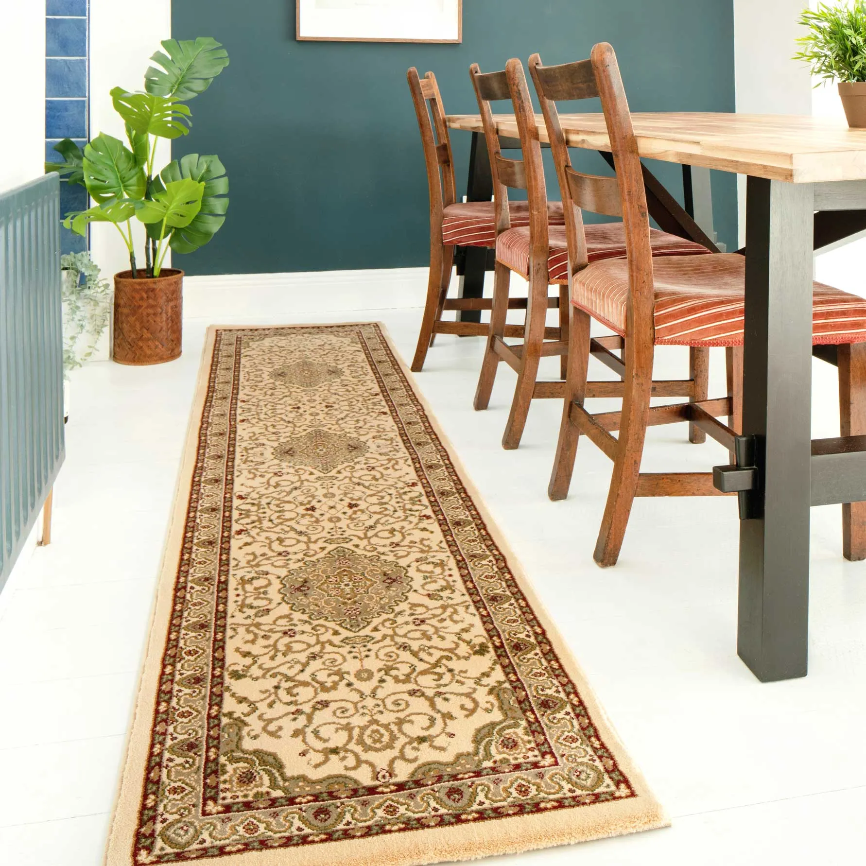 Hakari Aria Cream & Brown Traditional Bordered Rug