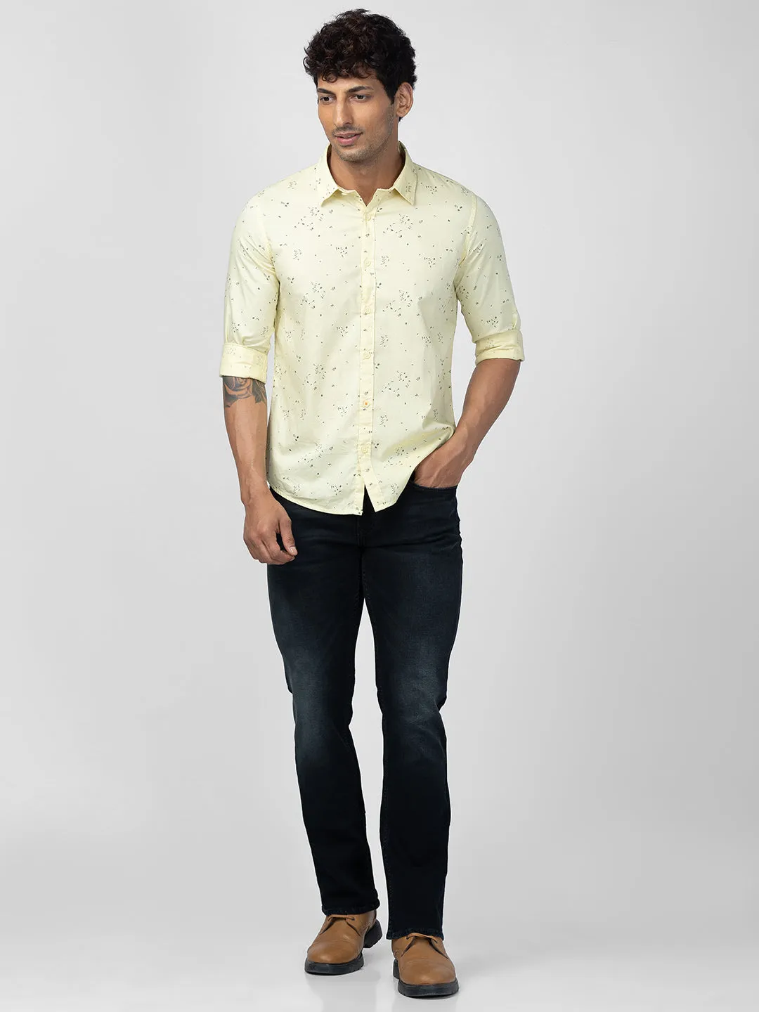 Spykar Men Powder Yellow Cotton Regular Slim Fit Checkered Shirt